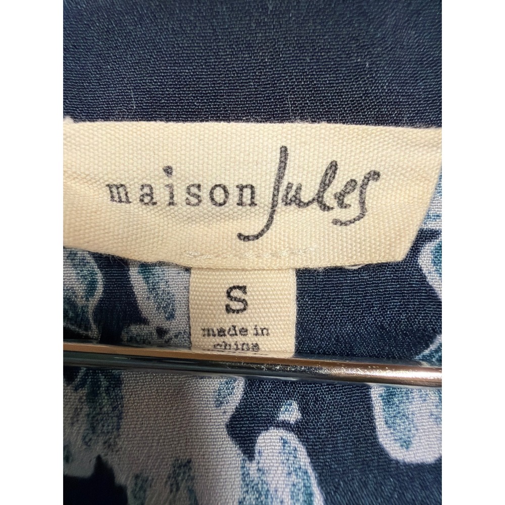 Maison Jules Blouse Women S Navy Blue Floral Heart Petal 3/4 Sleeve V-Neck Top